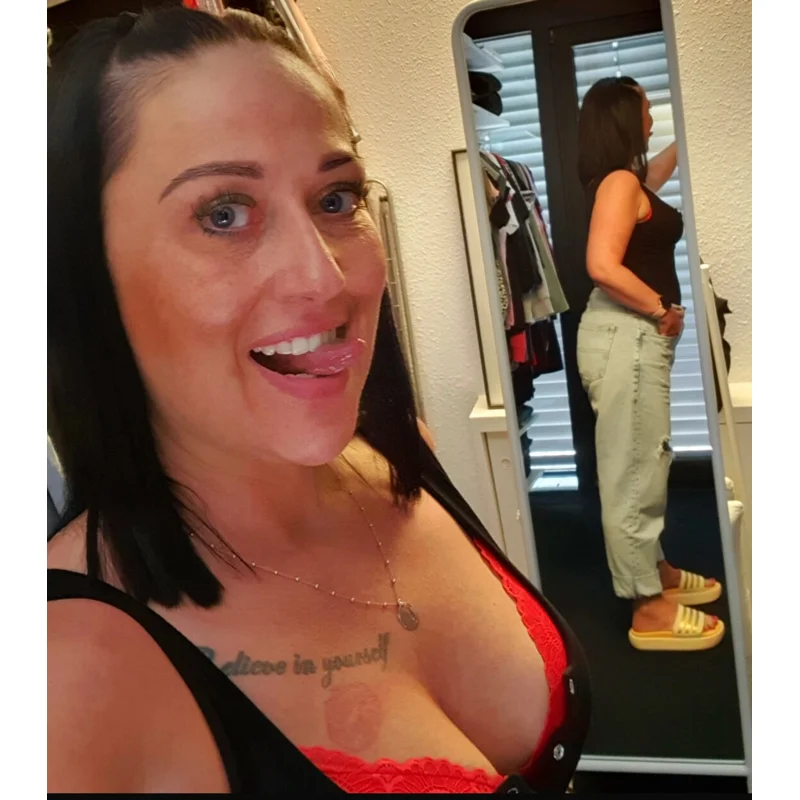 goodgirl.lana